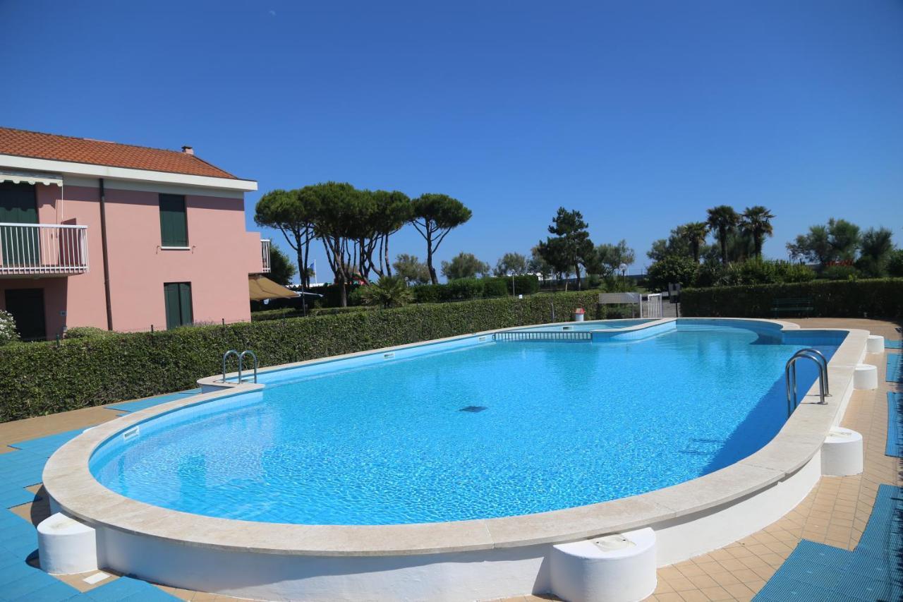 Apartament Seaside Terrace & Pool Getaway Cavallino-Treporti Zewnętrze zdjęcie