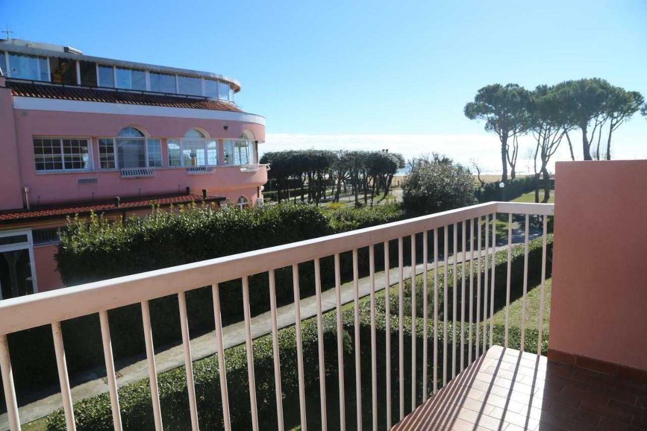 Apartament Seaside Terrace & Pool Getaway Cavallino-Treporti Zewnętrze zdjęcie